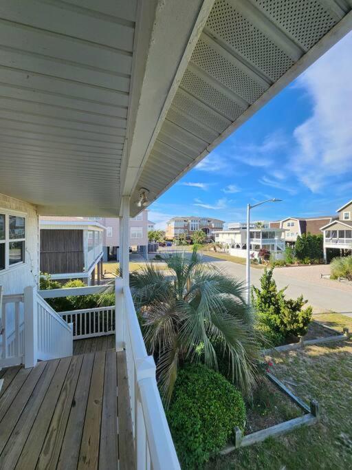 Whole House - Short Walk To The Beach Ocean Isle Beach Exterior foto