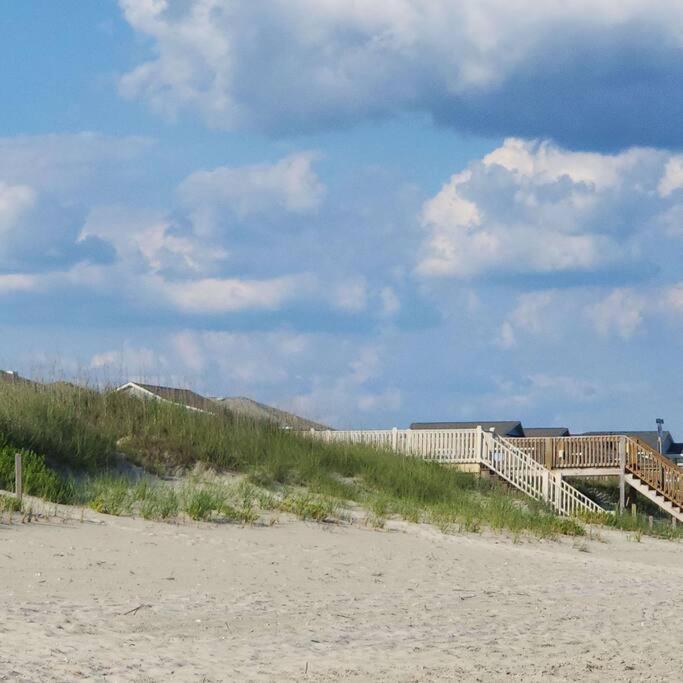 Whole House - Short Walk To The Beach Ocean Isle Beach Exterior foto